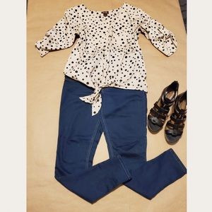 Juniper Lane 3/4 Sleeve Tye Front Polka Dot Blouse